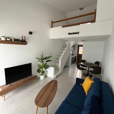 Apartmán Sea View Loft Nea Roda Exteriér fotografie