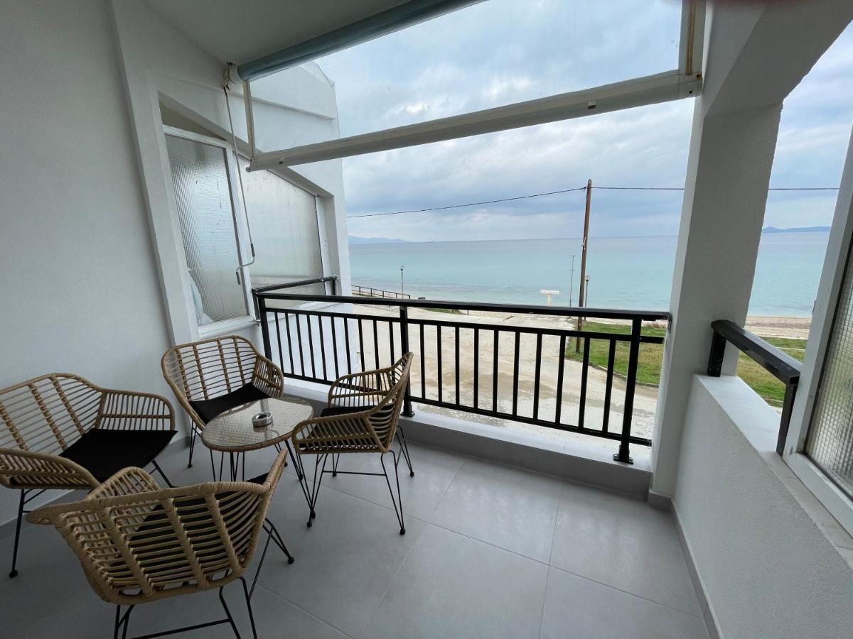 Apartmán Sea View Loft Nea Roda Exteriér fotografie